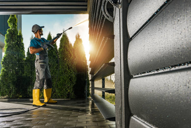 Why Choose Our Certified Pressure Washing Experts for Your Project Needs in Halawa, HI?